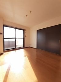 ゆったりとした居間です