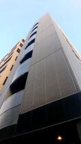 ＣＯＭＢＯＸ三軒茶屋ビルの外観