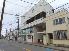 薗部ビルの外観