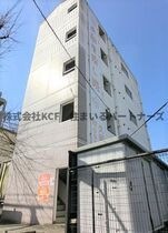 ガーネットハイツの外観