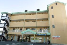 PLEAST御井駅前の外観