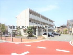 MAPLE COURTⅠの外観