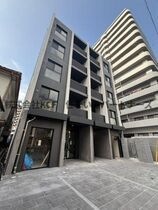 GlanZ 六ツ門の外観