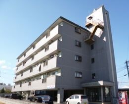 アドバンス弐番館の外観