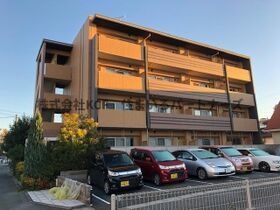 グランドアマレイ7番館の外観