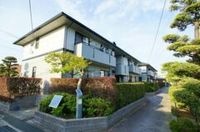 落ち着いた雰囲気の外観です