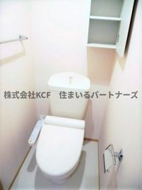 コンパクトで使いやすいトイレです