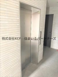 毎日通るエントランスはこのようになっています