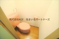 コンパクトで使いやすいトイレです
