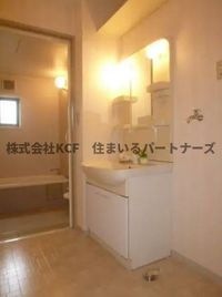 独立洗面台