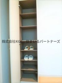 毎日通る玄関はこちらです