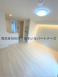 ゆったり過ごせるリビングです