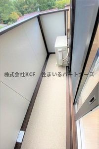 陽当たり良好なバルコニーです
