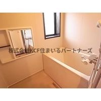 コンパクトで使いやすいお風呂です
