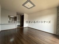 こちらの居間で趣味の時間をお楽しみください
