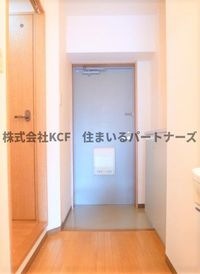 落ち着いた玄関です