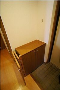 毎日通る玄関はこちらです