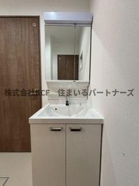 独立洗面台