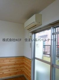 内装は落ち着いています