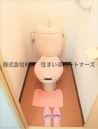 シンプルで使いやすいトイレです