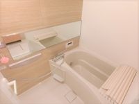 落ち着いた空間のお風呂です