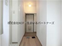 明るい玄関です
