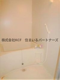 コンパクトで使いやすいお風呂です