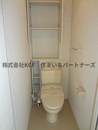 清潔感のあるトイレです