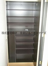 シンプルで使いやすい玄関です