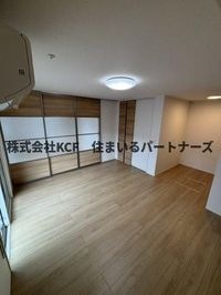ゆったり過ごせる居間です