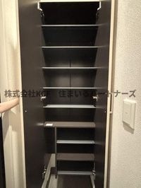 ちょっとした収納スペースも充実しています