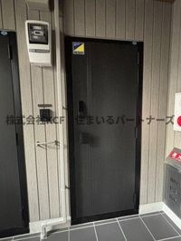 明るい玄関です