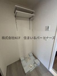 明るい洗面所です