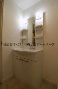 独立洗面台