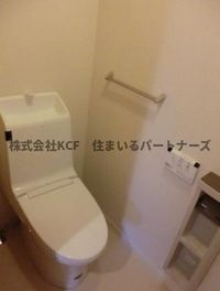 清潔感のあるトイレです