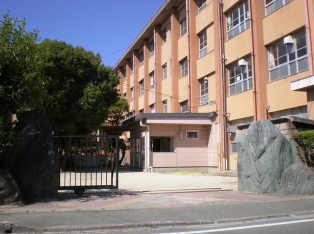 南小学校