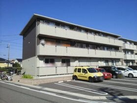 プラムビレッジⅡの外観