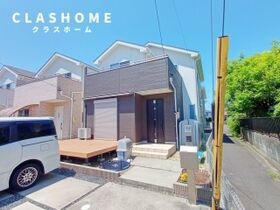 若草町1丁目戸建の外観