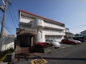 カレッジハイツ豊明の外観