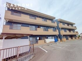 リバーサイド湯山の外観
