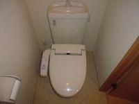 同物件の別部屋になります。