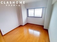 同物件の別部屋になります。