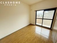 同物件の別部屋になります。
