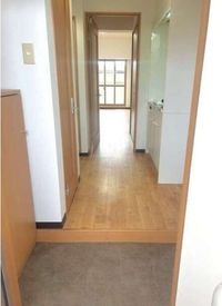 同物件の別部屋になります。