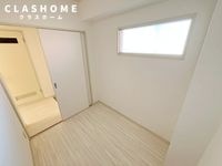 同物件の別部屋になります。