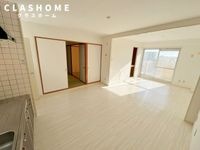 同物件の別部屋になります。