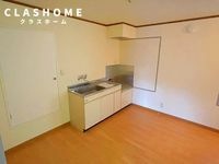 同物件の別部屋になります。