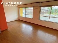 同物件の別部屋になります。