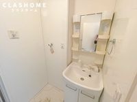 同物件の別部屋になります。