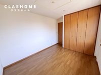 同物件の別部屋になります。